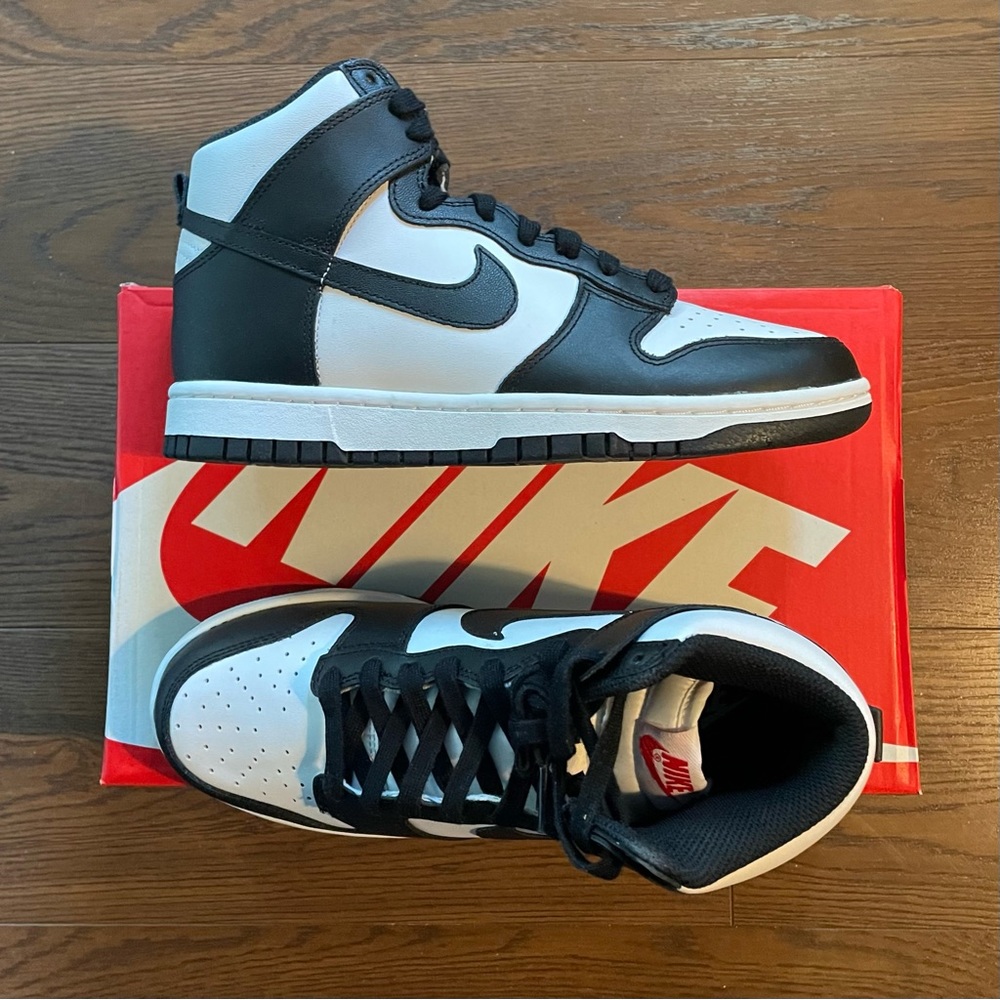 New in box Nike Dunk High black and white